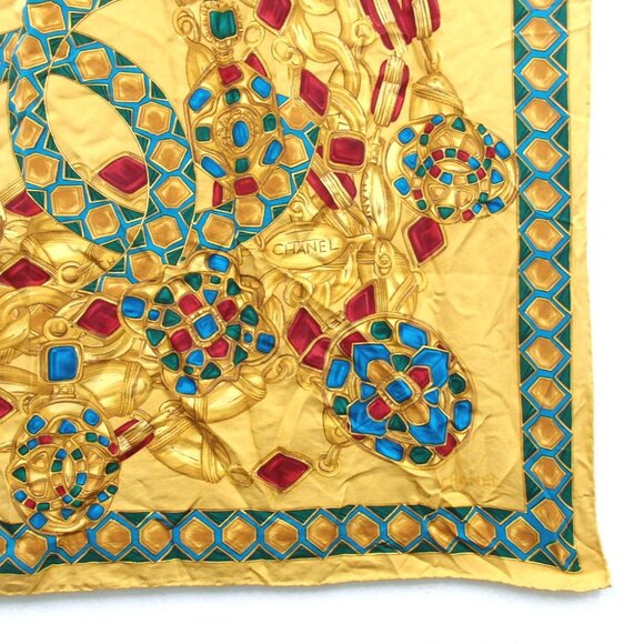 Authentic CHANEL Jewelry pattern scarf silk [Used] - Picture 5 of 7
